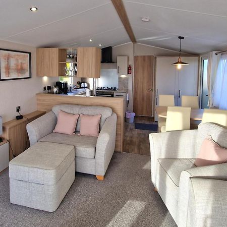 Amor, West Sands Holiday Park, Selsey Exterior photo