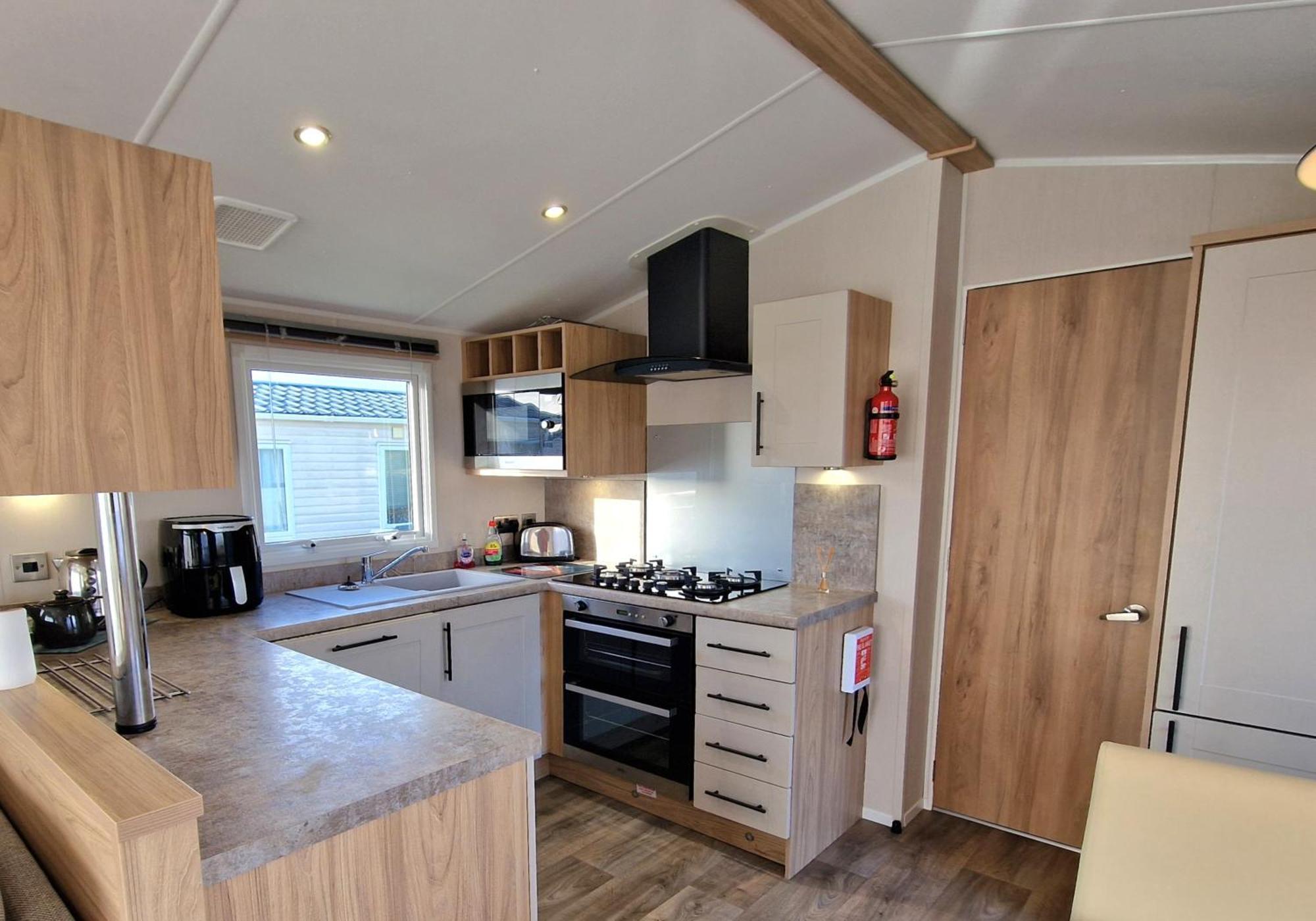 Amor, West Sands Holiday Park, Selsey Exterior photo